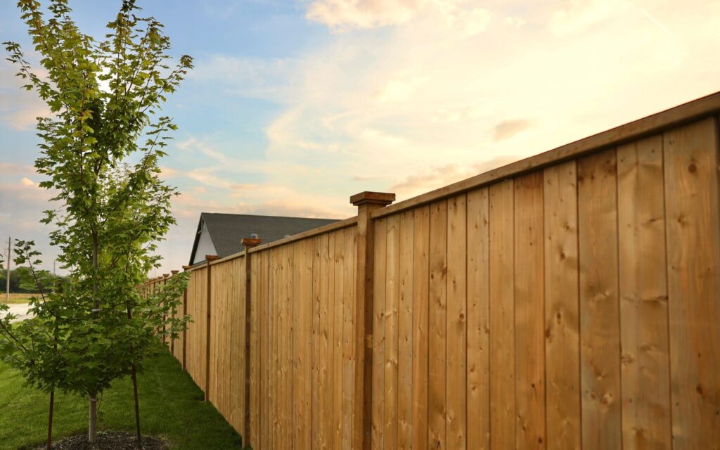 Fence Installation Cost in Sarnia: What Affects Your Quote?