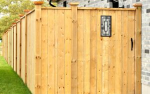 Backyard fence featured in the DMC Custom Creations Sarnia project gallery